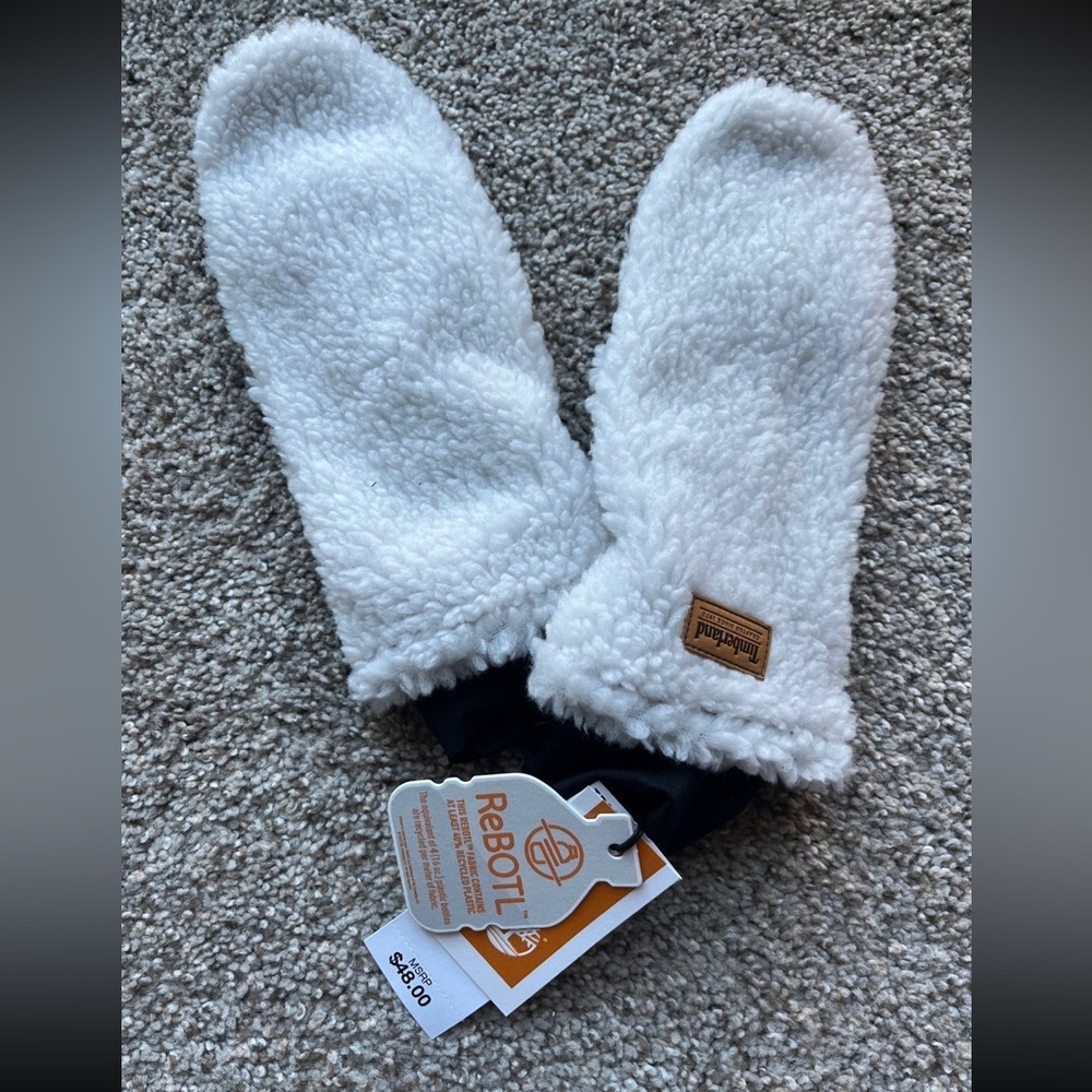 Timberland Mittens‎ NWT
